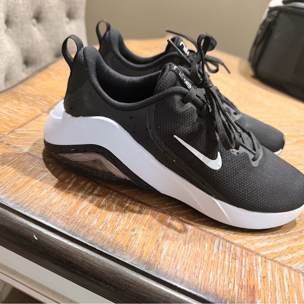Nike Women’s Air Zoom